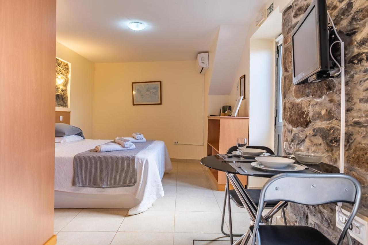 דירות ז'ארדים דו מאר Casa Do Calhau מראה חיצוני תמונה