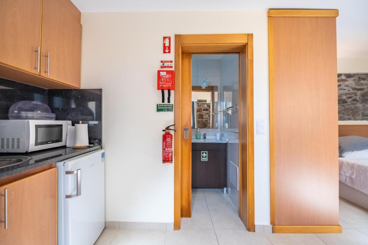 דירות ז'ארדים דו מאר Casa Do Calhau מראה חיצוני תמונה
